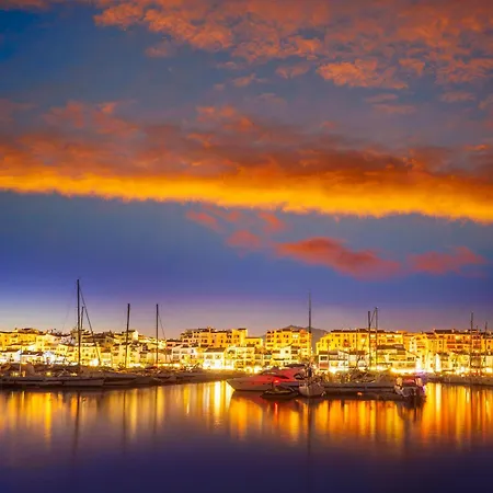 By Puerto Banus - With Parking * ماربيا